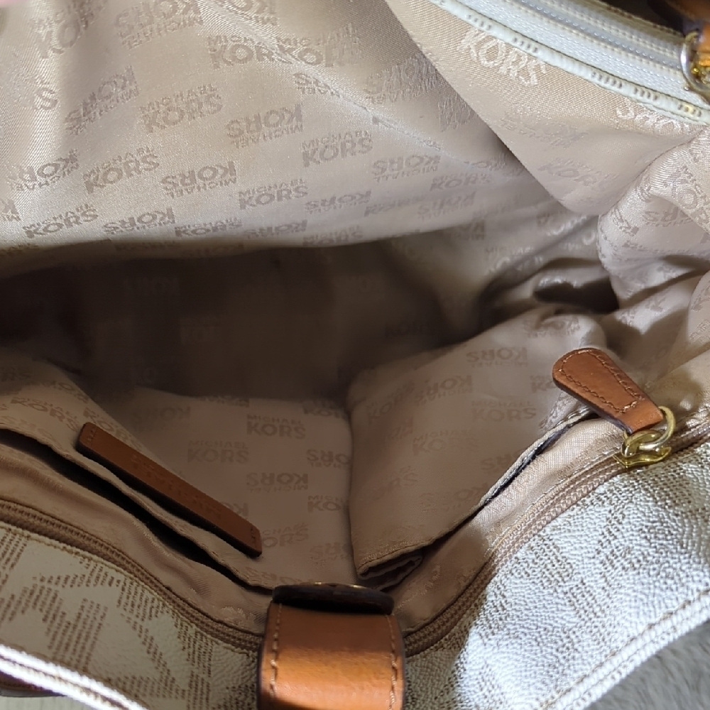 Michael Kors Cream and Tan Satchel - Picture 12 of 15